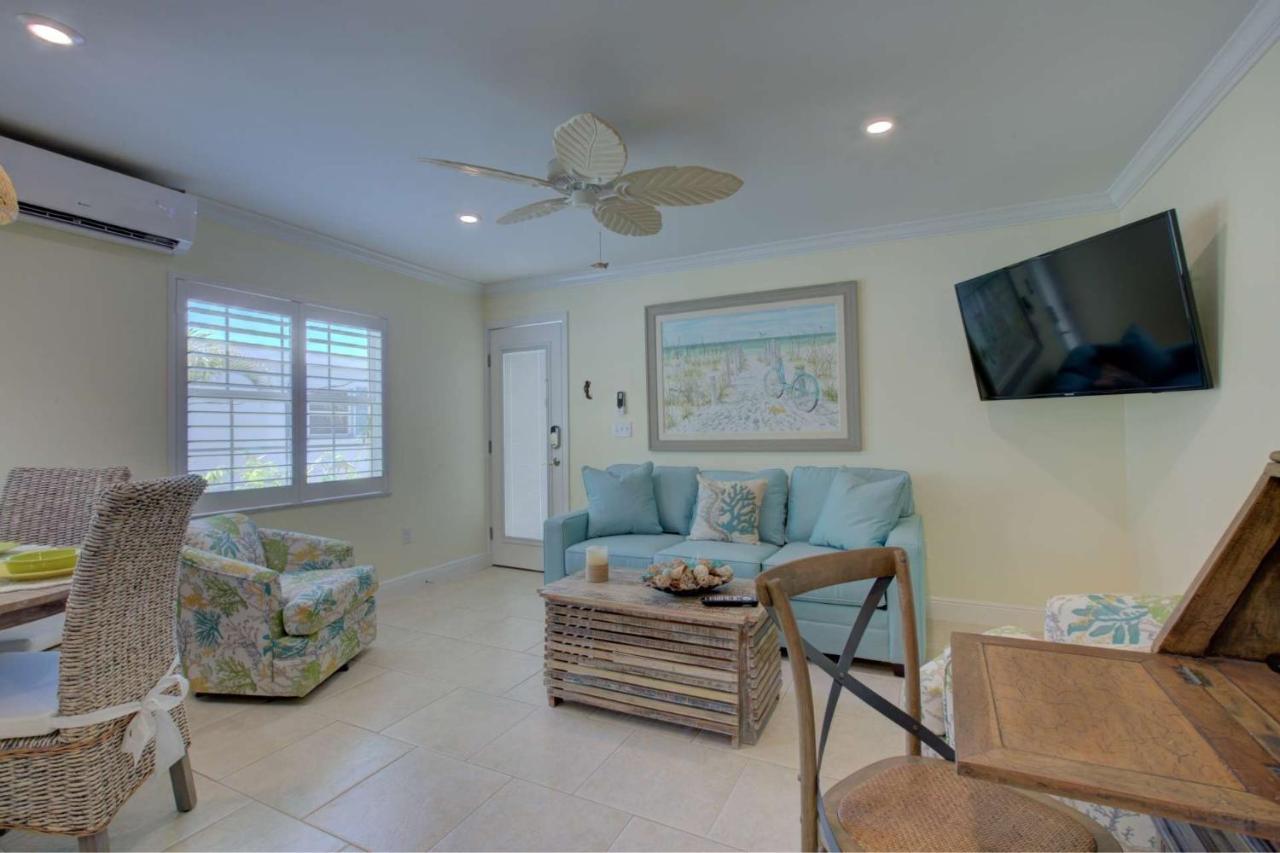 Lulu'S Key House Green 1/1 Upstairs Siesta Key Exterior photo